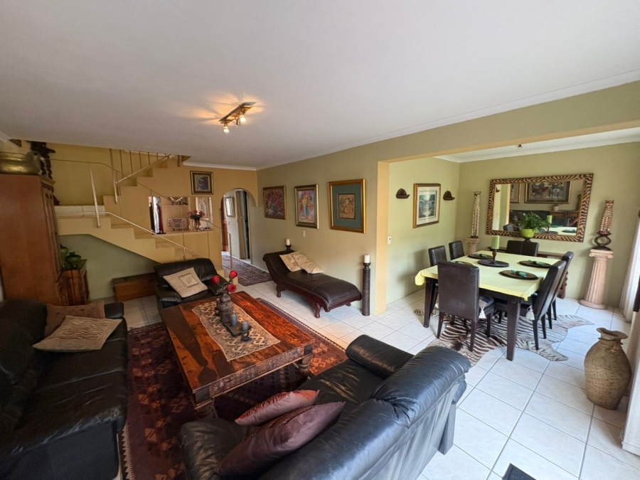 3 Bedroom Property for Sale in Table View Western Cape